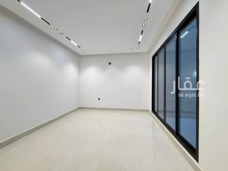 فيلا للبيع في شارع أبي الحسن الأسفرائيني, حي المهدية, مدينة الرياض, منطقة الرياض صورة 4