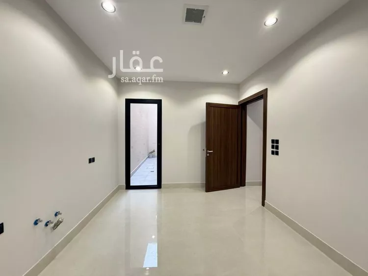 فيلا للبيع في شارع مليح بن طريف, حي المهدية, مدينة الرياض, منطقة الرياض 12