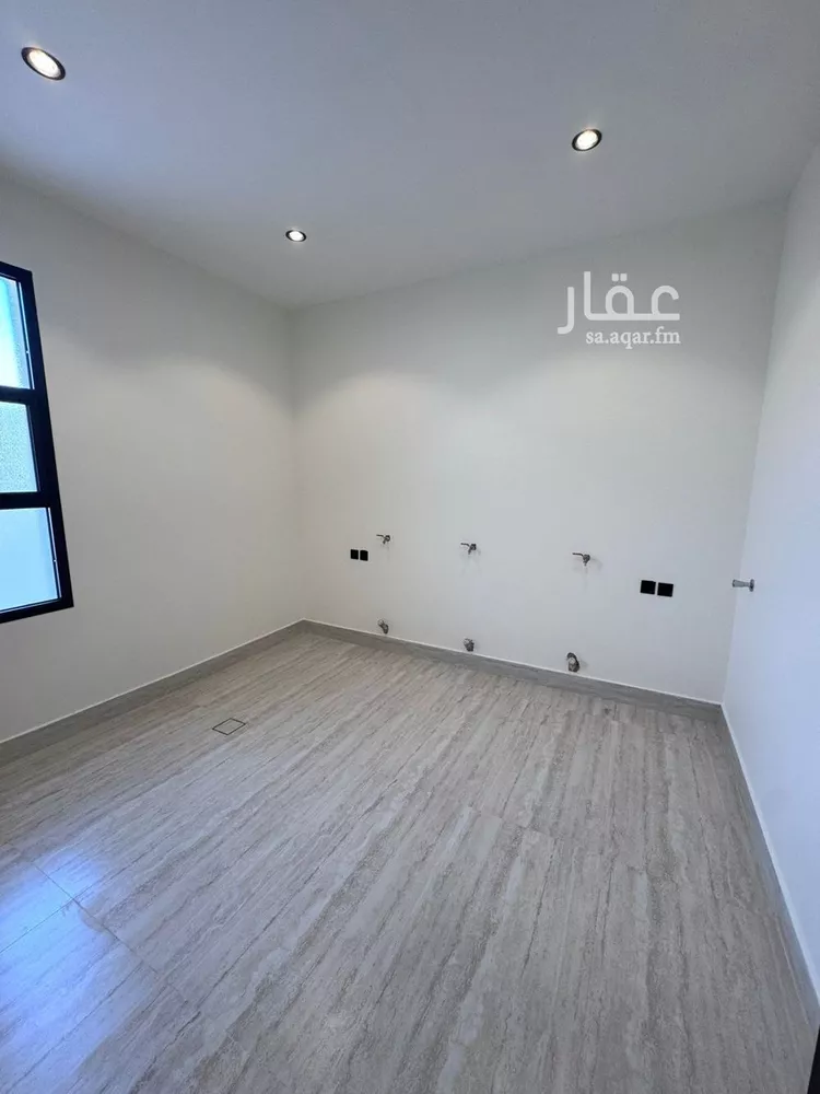 فيلا للبيع في شارع السيل الكبير, حي المهدية, مدينة الرياض, منطقة الرياض صورة 4