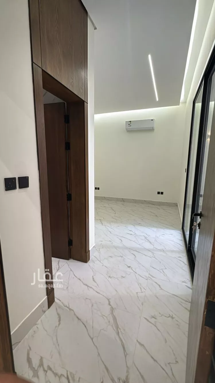 فيلا للبيع في شارع السيل الكبير, حي المهدية, مدينة الرياض, منطقة الرياض 13