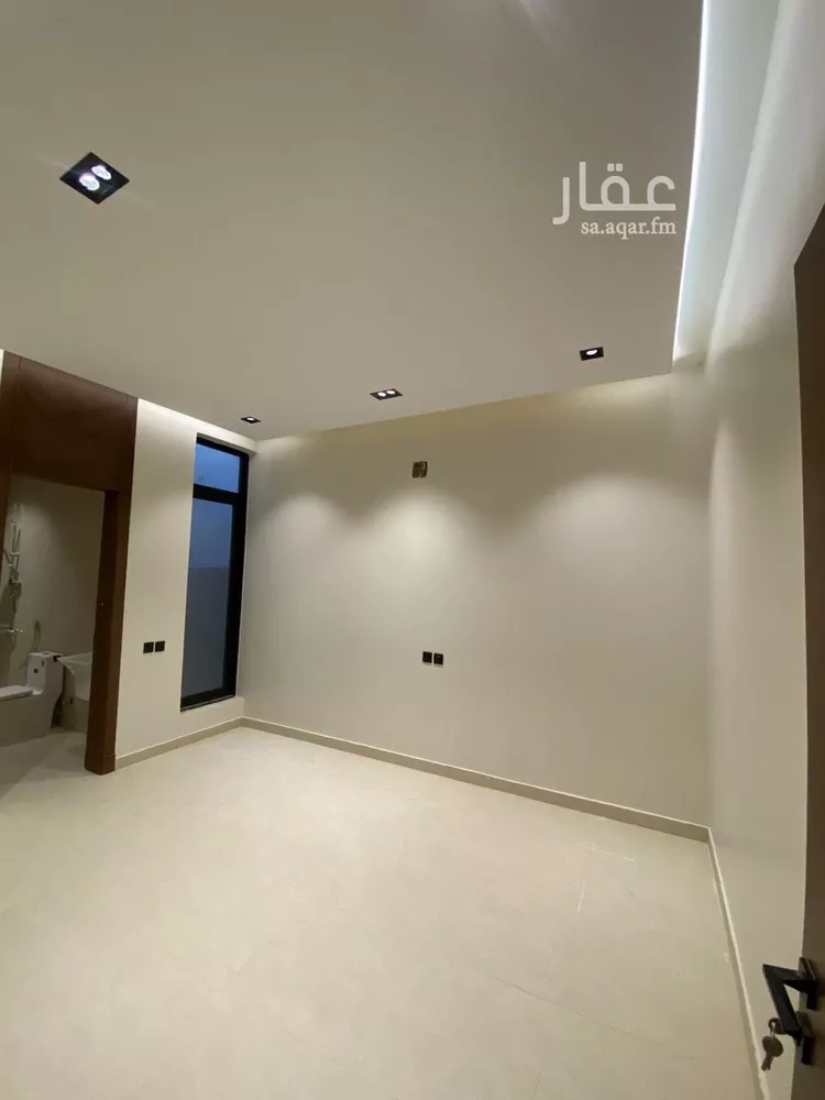 فيلا للبيع في شارع فؤاد محمد عمر توفيق, حي المهدية, مدينة الرياض, منطقة الرياض صورة 5