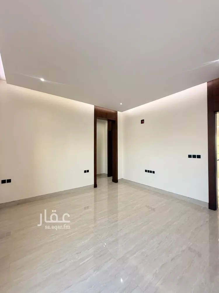 فيلا للبيع في شارع السيل الكبير, حي المهدية, مدينة الرياض, منطقة الرياض 25