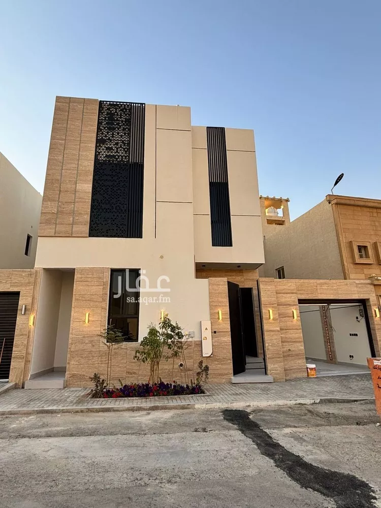 Villa for Sale in Riyadh Al Mahdiyah