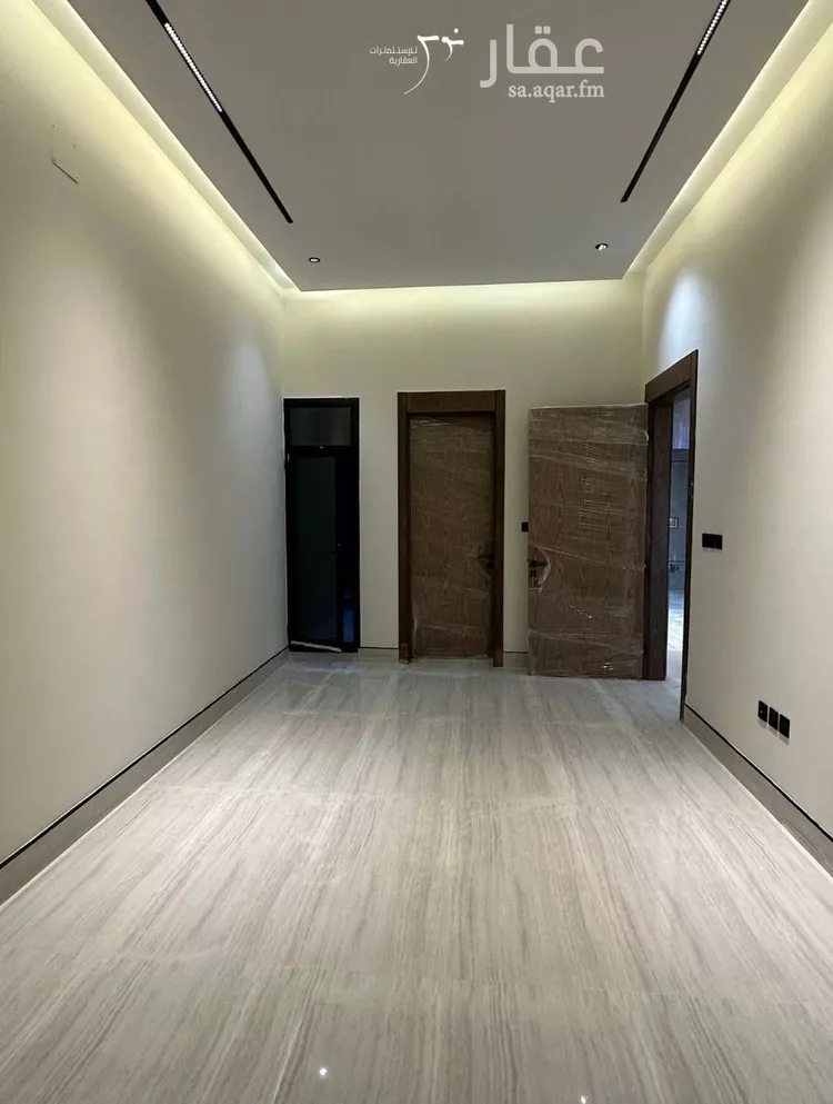 فيلا للبيع في شارع إسماعيل بن أبي الغنائم, حي المهدية, مدينة الرياض, منطقة الرياض 12