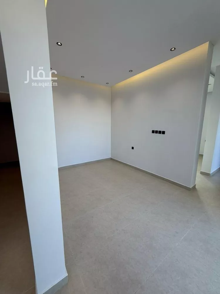 فيلا للبيع في شارع محمد بن أبي بكر القيم, حي المهدية, مدينة الرياض, منطقة الرياض صورة 4