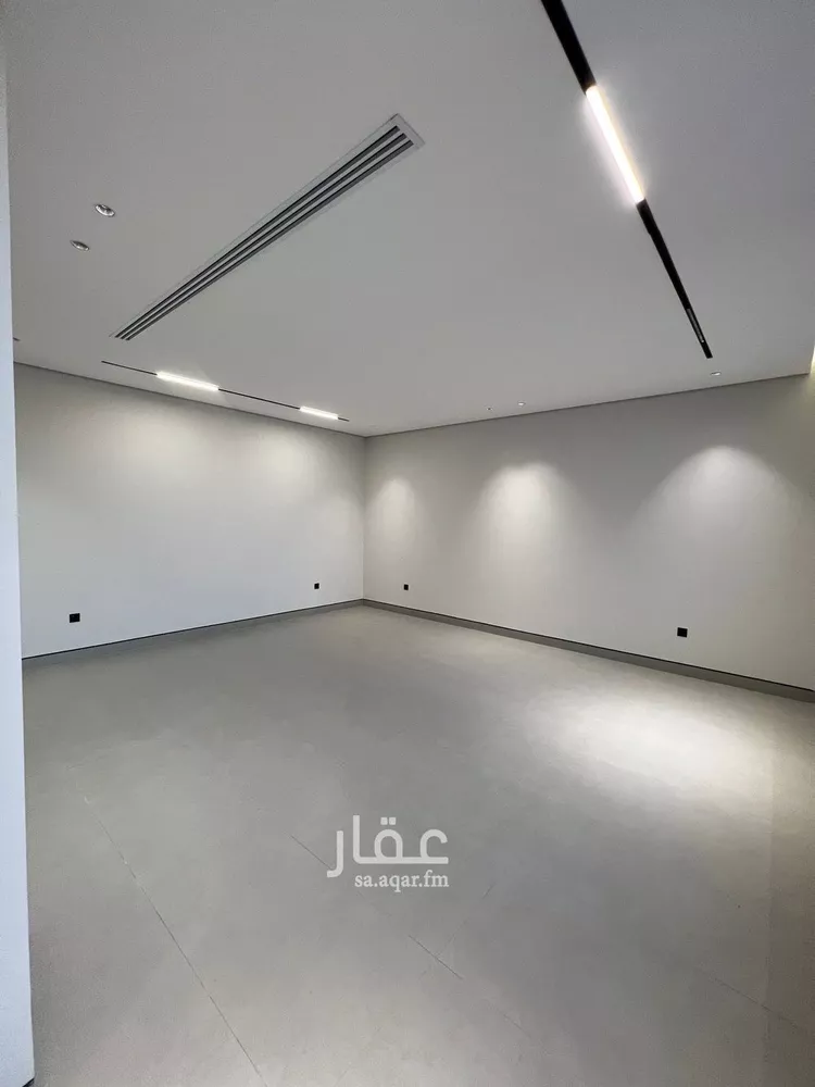 Villa for Sale in Riyadh Al Mahdiyah صورة 2