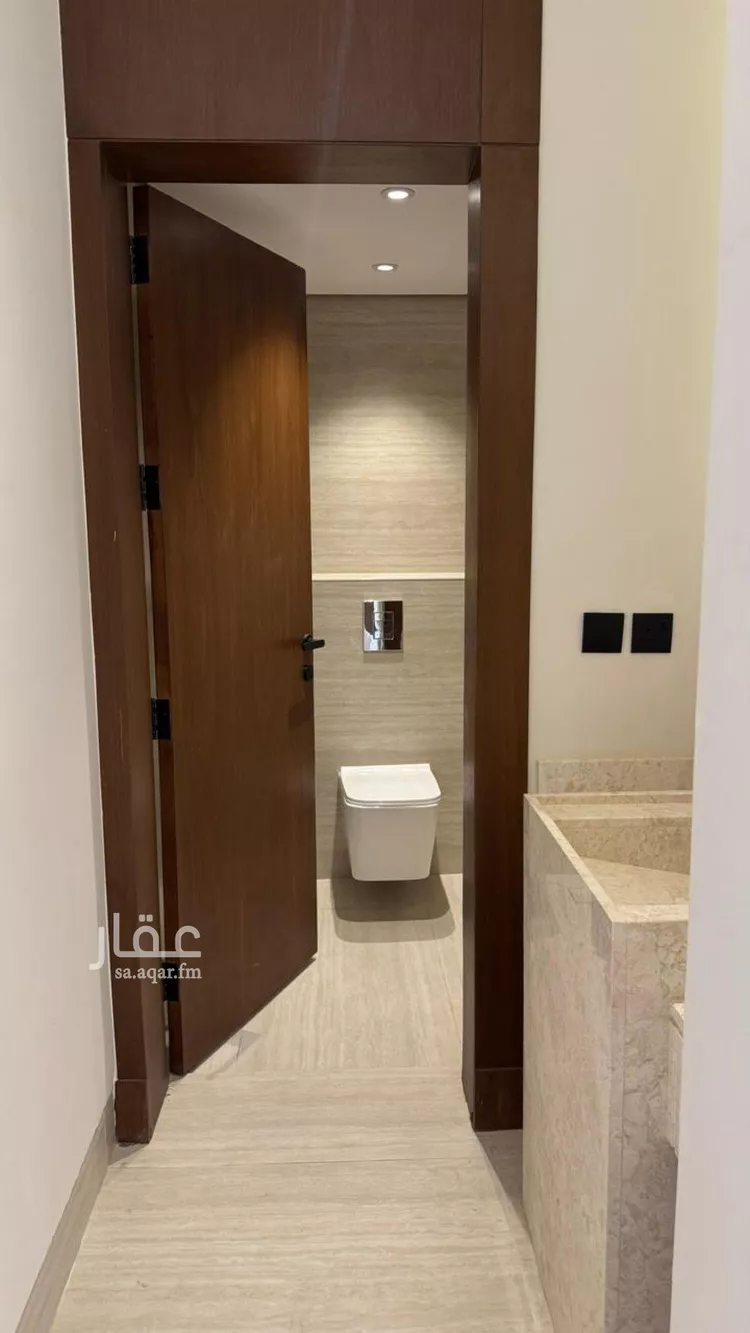 فيلا للبيع في شارع علي الجمال, حي المهدية, مدينة الرياض, منطقة الرياض صورة 3