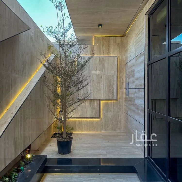 Villa for Sale in Riyadh Al Mahdiyah 11