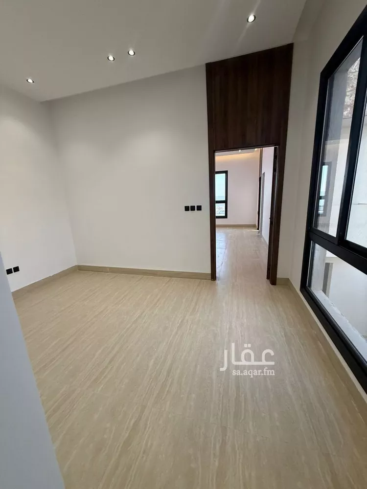 فيلا للبيع في شارع نبرة, حي ظهرة لبن, مدينة الرياض, منطقة الرياض صورة 2