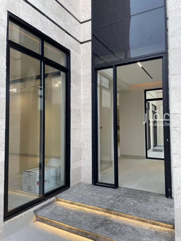 فيلا للبيع في شارع الحافظ بن كثير, حي المهدية, مدينة الرياض, منطقة الرياض صورة 5