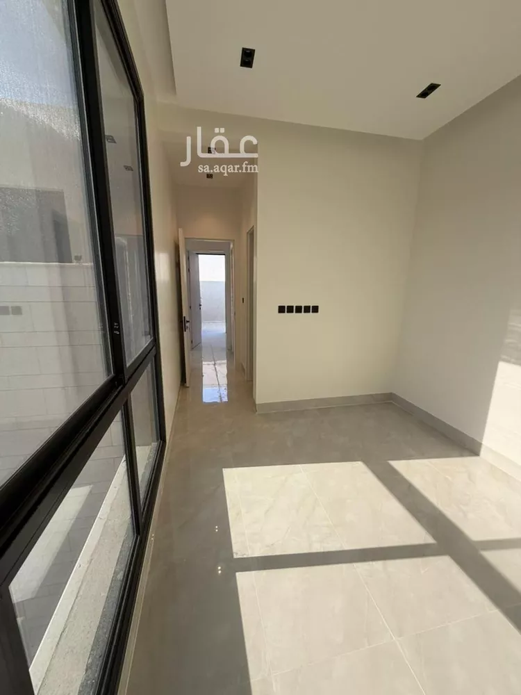 فيلا للبيع في شارع محمد بن أبي بكر القيم, حي المهدية, مدينة الرياض, منطقة الرياض صورة 2