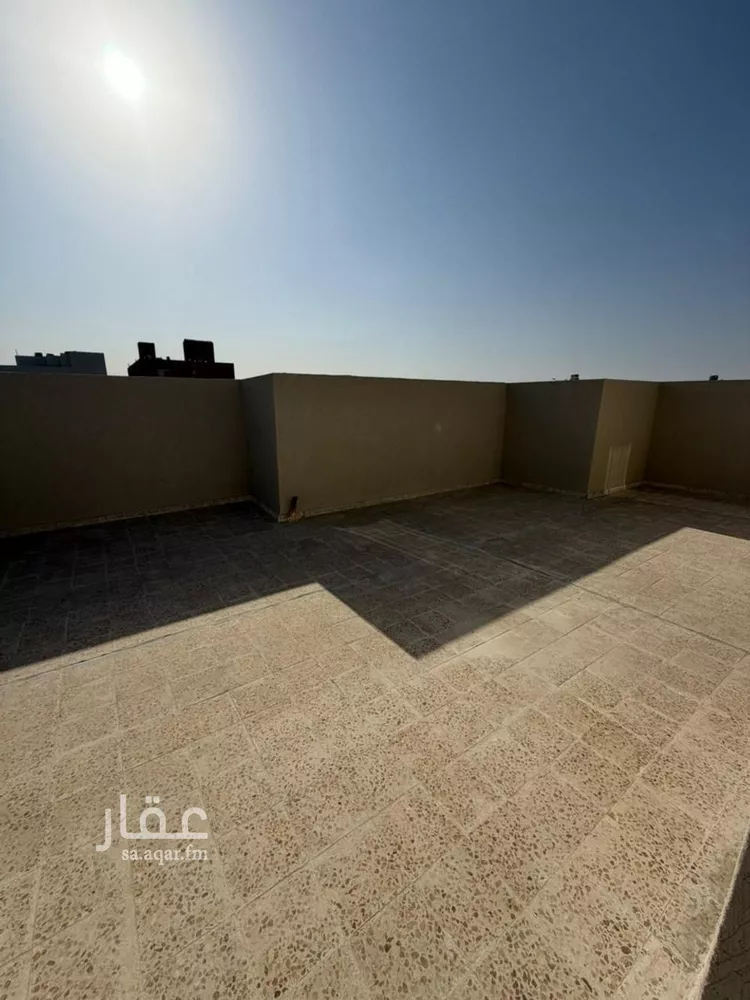 فيلا للبيع في شارع محمد بن أبي بكر القيم, حي المهدية, مدينة الرياض, منطقة الرياض صورة 5