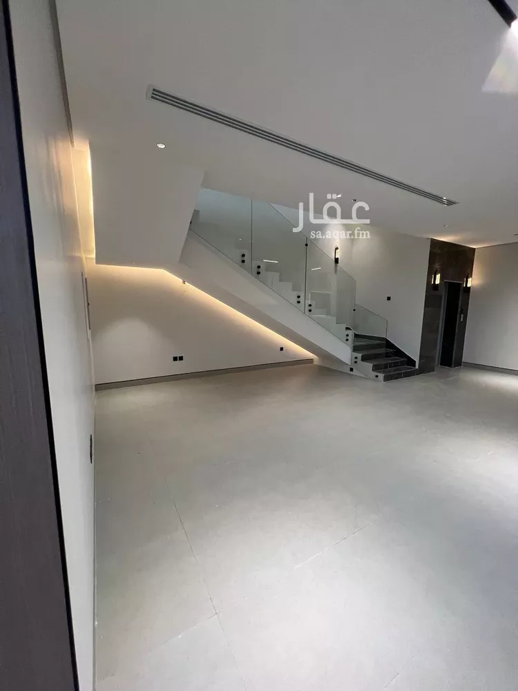 فيلا للبيع في شارع إبراهيم بن محمد الزمزمي, حي المهدية, مدينة الرياض, منطقة الرياض 7