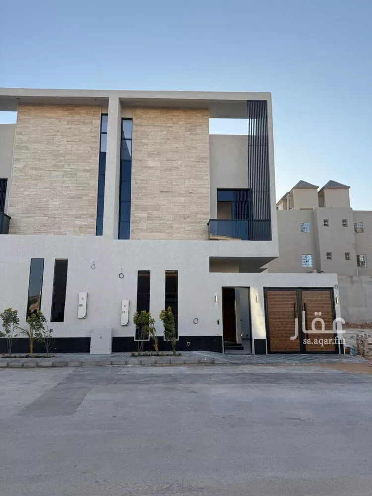 فيلا للبيع في شارع أحمد مفتي المكي الحنفي, حي المهدية, مدينة الرياض, منطقة الرياض صورة 2