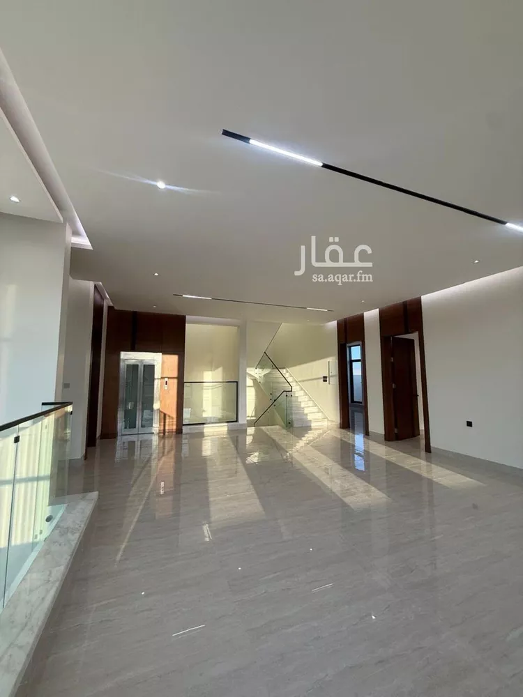 فيلا للبيع في شارع السيل الكبير, حي المهدية, مدينة الرياض, منطقة الرياض 15