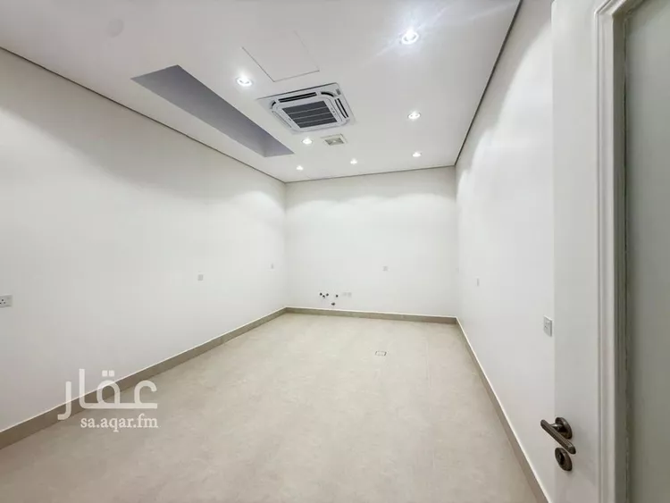 فيلا للبيع في شارع مليح بن طريف, حي المهدية, مدينة الرياض, منطقة الرياض 14