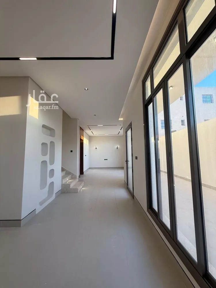فيلا للبيع في شارع السيل الكبير, حي المهدية, مدينة الرياض, منطقة الرياض صورة 5