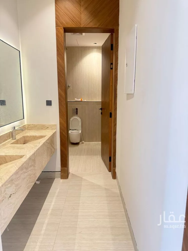 فيلا للبيع في شارع السيل الكبير, حي المهدية, مدينة الرياض, منطقة الرياض صورة 5