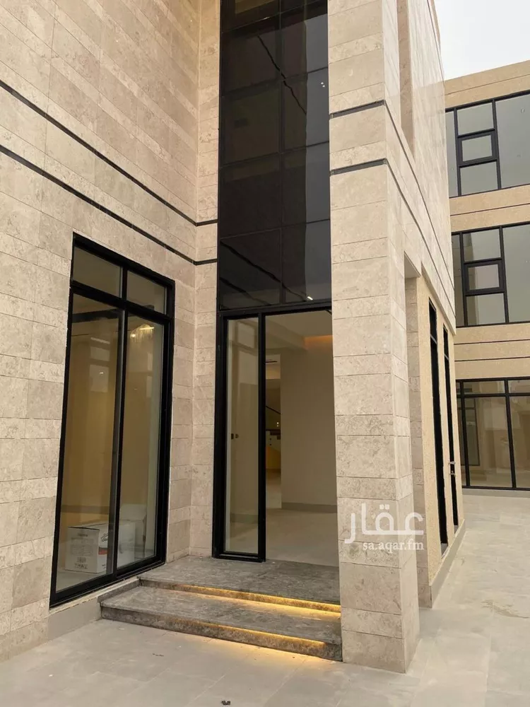 فيلا للبيع في شارع أحمد مفتي المكي الحنفي, حي المهدية, مدينة الرياض, منطقة الرياض صورة 3