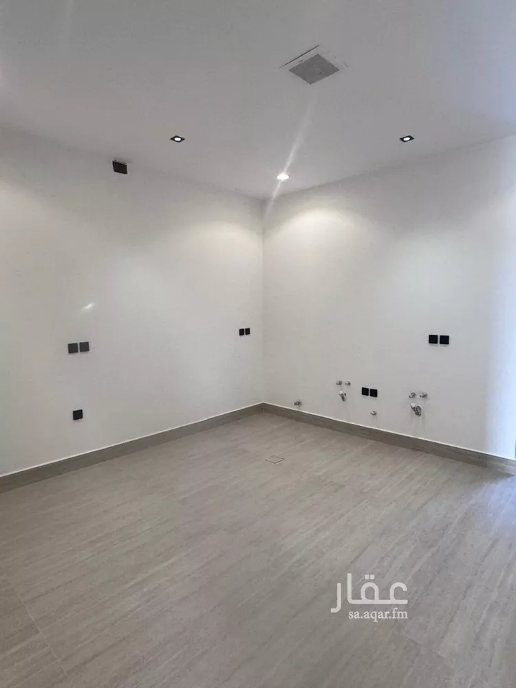 فيلا للبيع في شارع السيل الكبير, حي المهدية, مدينة الرياض, منطقة الرياض صورة 4