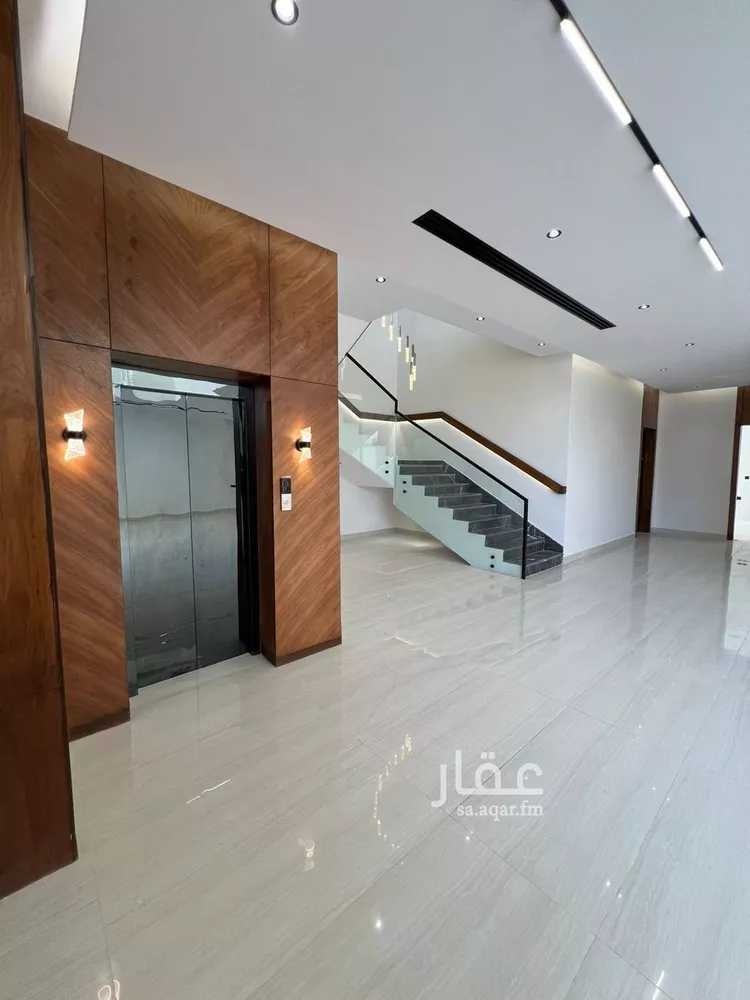 فيلا للبيع في شارع السيل الكبير, حي المهدية, مدينة الرياض, منطقة الرياض 21