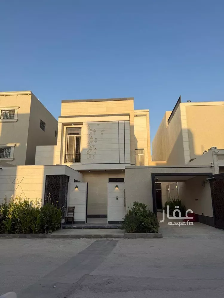 فيلا للبيع في شارع ضوء الصباح, حي المهدية, مدينة الرياض, منطقة الرياض صورة 2