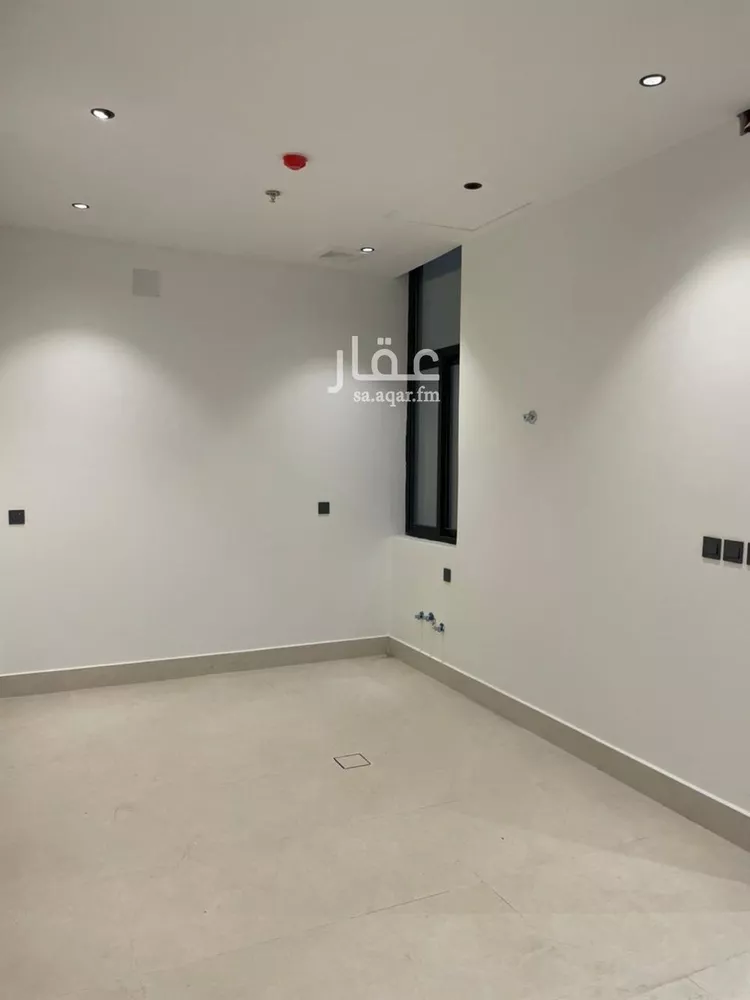 شقة للبيع في شارع قطب الدين بن السلطان, حي المهدية, مدينة الرياض, منطقة الرياض صورة 2