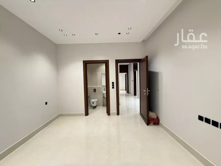 فيلا للبيع في شارع مليح بن طريف, حي المهدية, مدينة الرياض, منطقة الرياض 24