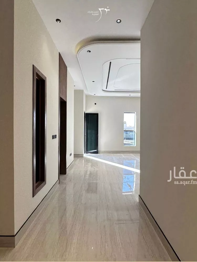 فيلا للبيع في شارع المظفر بن النموذج, حي المهدية, مدينة الرياض, منطقة الرياض 8