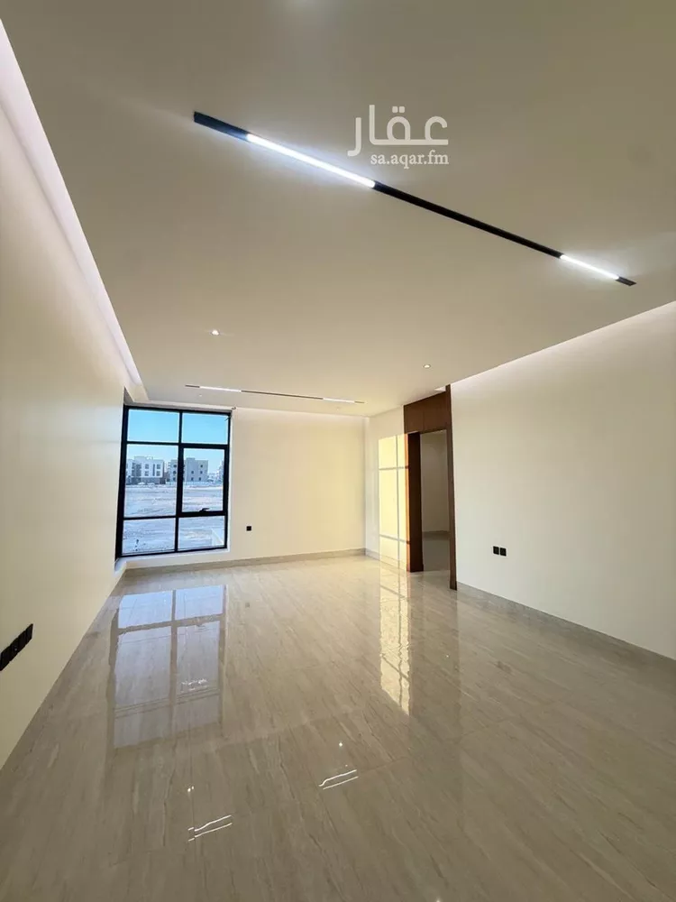 فيلا للبيع في شارع السيل الكبير, حي المهدية, مدينة الرياض, منطقة الرياض 24