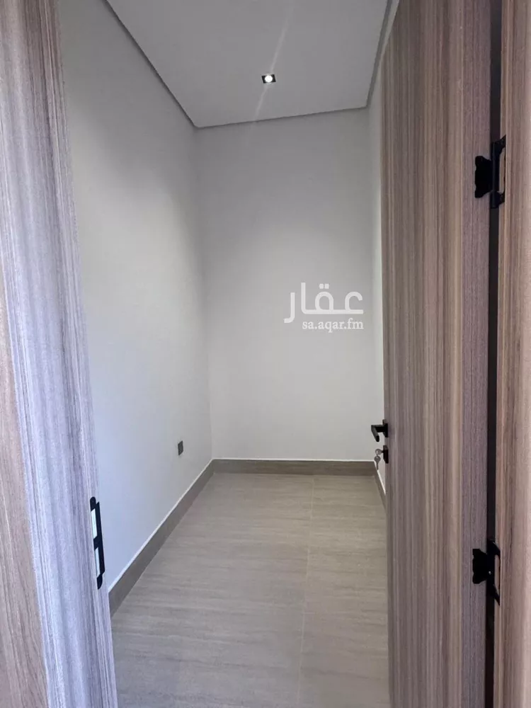 فيلا للبيع في شارع السيل الكبير, حي المهدية, مدينة الرياض, منطقة الرياض صورة 4