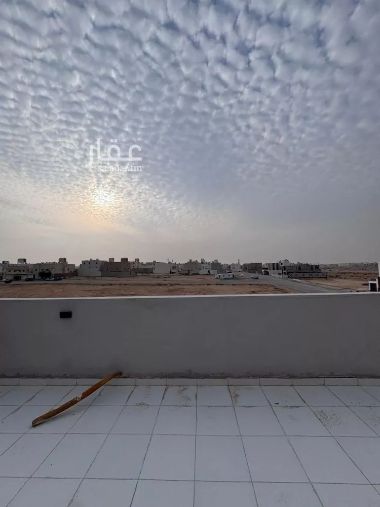 فيلا للبيع في شارع السيل الكبير, حي المهدية, مدينة الرياض, منطقة الرياض صورة 2