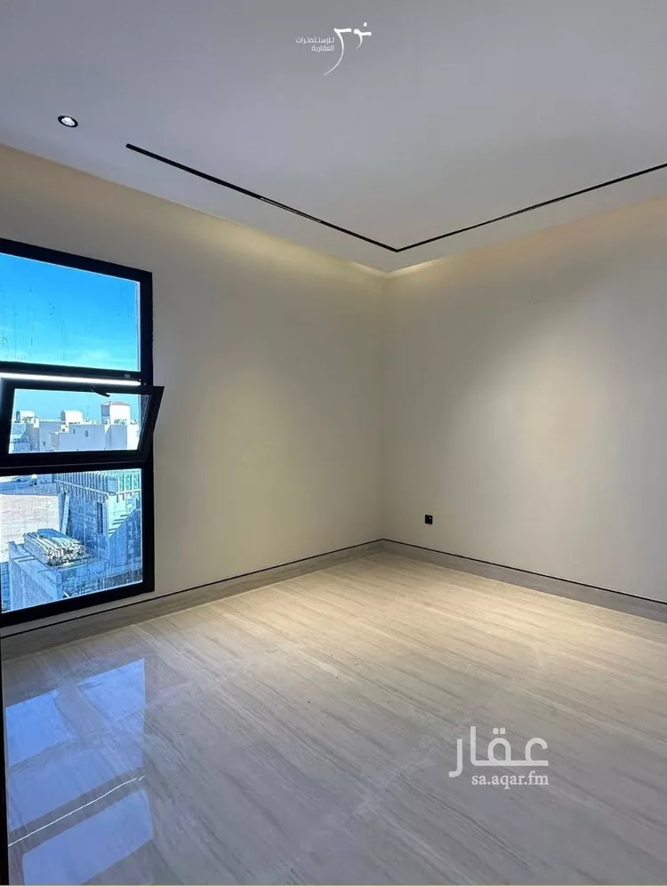 فيلا للبيع في شارع إسماعيل بن أبي الغنائم, حي المهدية, مدينة الرياض, منطقة الرياض 20