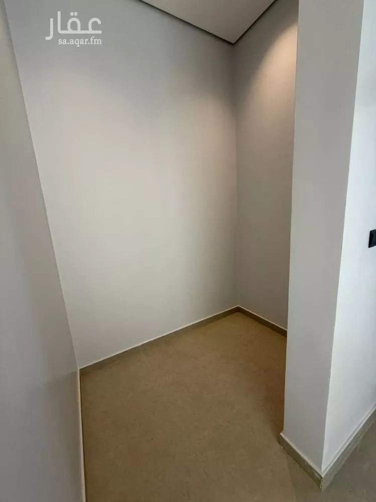 Villa for Sale in Riyadh Al Mahdiyah 14