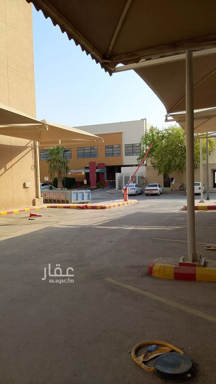 مكتب تجاري للإيجار في شارع أسعد بن زرارة, حي الروضة, مدينة الرياض, منطقة الرياض صورة 5