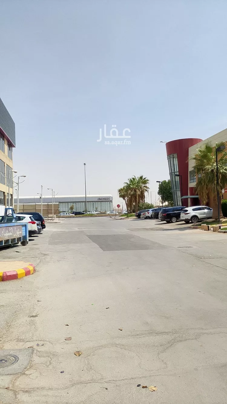 مكتب تجاري للإيجار في شارع أسعد بن زرارة, حي الروضة, مدينة الرياض, منطقة الرياض صورة 5