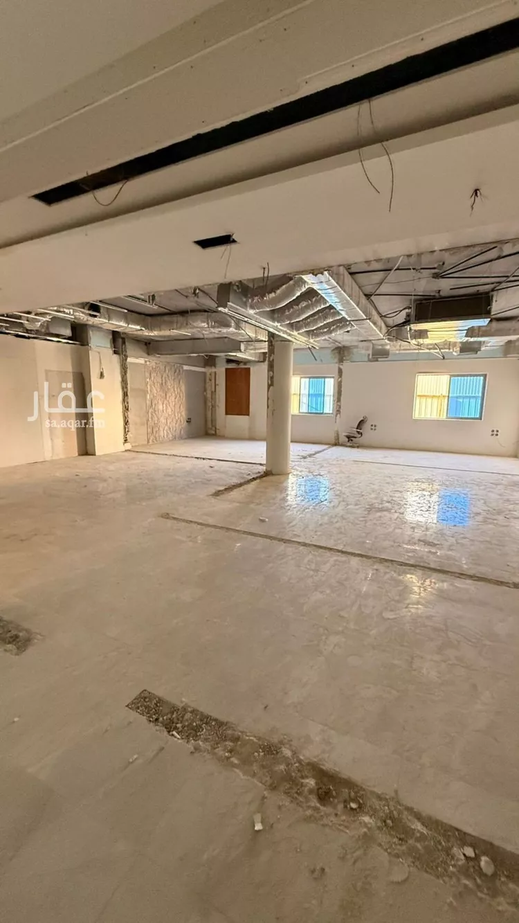 مكتب تجاري للإيجار في شارع أسعد بن زرارة, حي الروضة, مدينة الرياض, منطقة الرياض صورة 4
