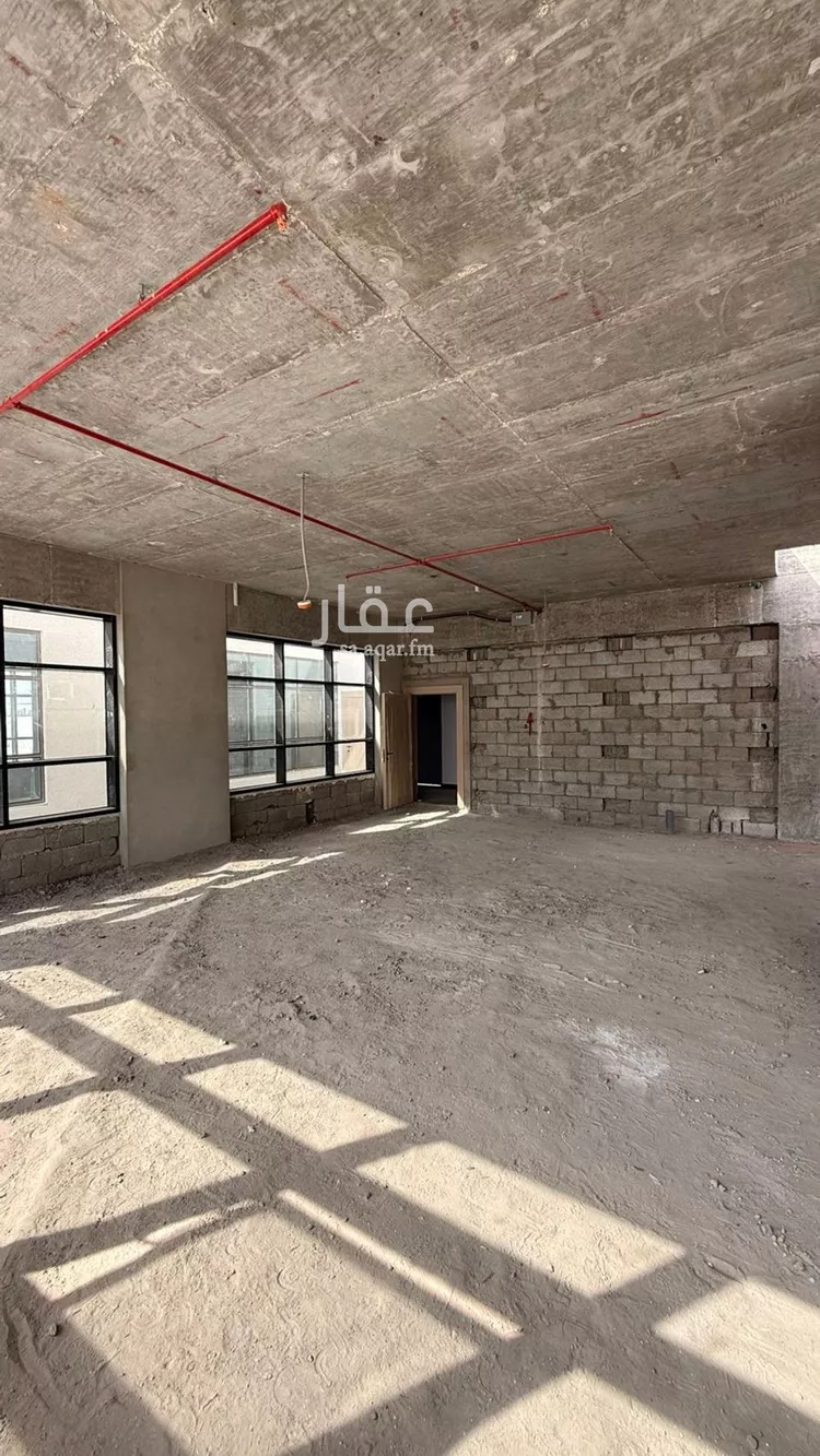 مكتب تجاري للإيجار في شارع الدائري الشرقي الفرعي, حي الصفاء, مدينة الرياض, منطقة الرياض