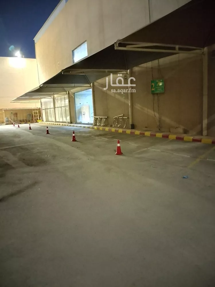 مكتب تجاري للإيجار في شارع أسعد بن زرارة, حي الروضة, مدينة الرياض, منطقة الرياض صورة 4
