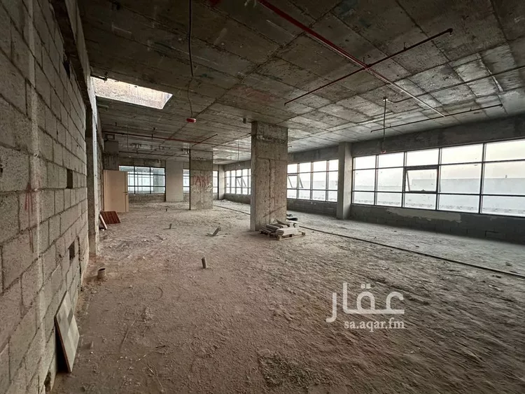 مكتب تجاري للإيجار في شارع عمر بن الخطاب, حي الصفاء, مدينة الرياض, منطقة الرياض صورة 2