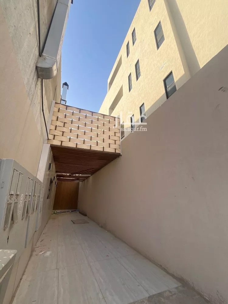 مكتب تجاري للإيجار في شارع الأمير محمد بن سعد بن عبدالعزيز, حي القيروان, مدينة الرياض, منطقة الرياض