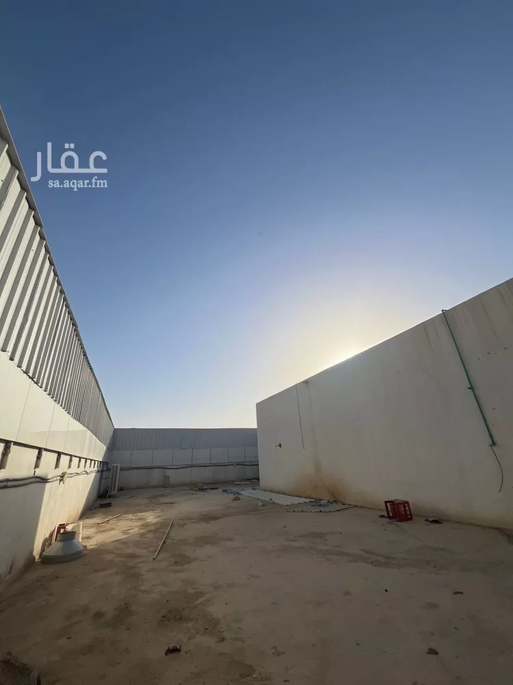 Commercial Office for Rent in Riyadh Al Qirawan صورة 4