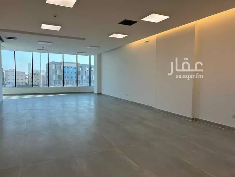 مكتب تجاري للإيجار في شارع ابراهيم ابو سلمه ، حي وسط الأحساء ، المبرز ، الاحساء صورة 3