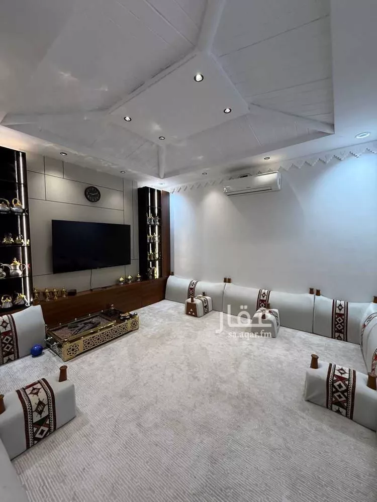 Floor for Rent in Riyadh Tuwaiq صورة 3