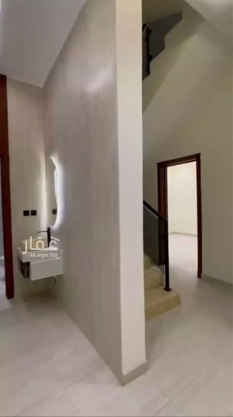 فيلا للإيجار في شارع أحمد مفتي المكي الحنفي, حي طويق, مدينة الرياض, منطقة الرياض صورة 5