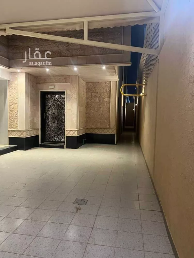 فيلا للإيجار في شارع أحمد مفتي المكي الحنفي, حي طويق, مدينة الرياض, منطقة الرياض
