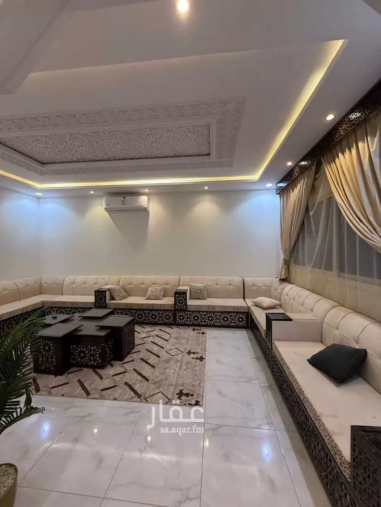فيلا للإيجار في شارع أحمد مفتي المكي الحنفي, حي طويق, مدينة الرياض, منطقة الرياض صورة 3