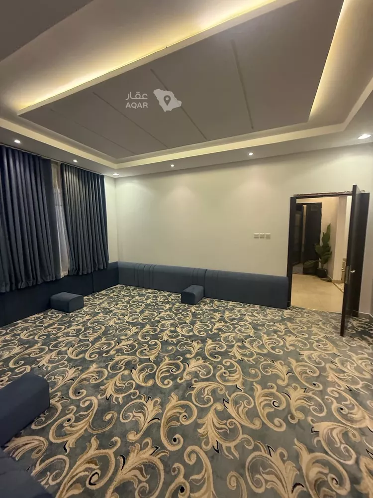 Floor for Rent in Riyadh Tuwaiq 6