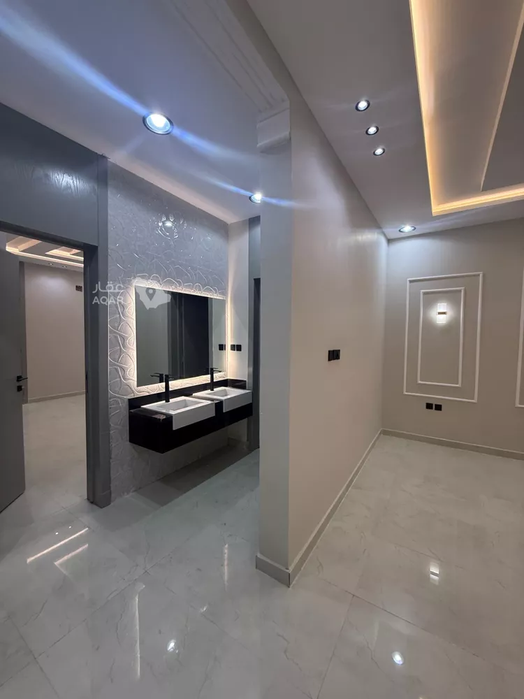 Floor for Rent in Riyadh Tuwaiq 3