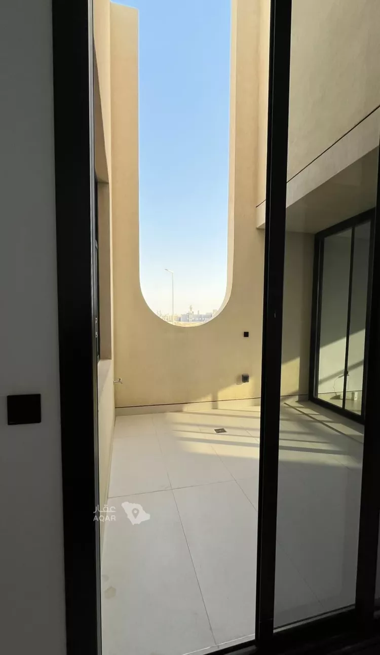 Floor for Rent in Riyadh As Safaa 11